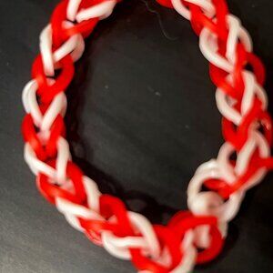 I am selling rubber band bracelets they can come in different colors.